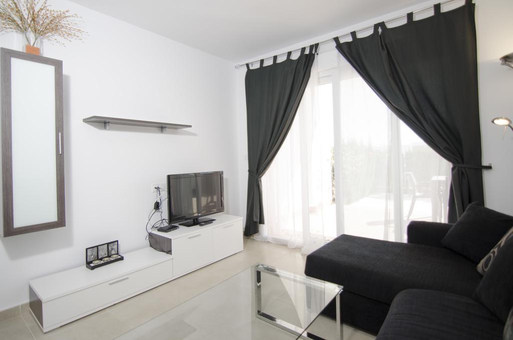 Residencial Linnea Sol By Mar Holidays Orihuela Exterior photo